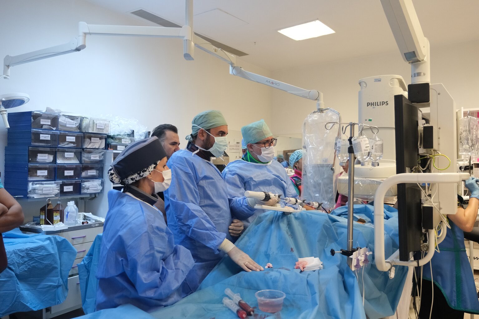 PASCAL uygulaması sırasında kateter laboratuvarının genel görünümü