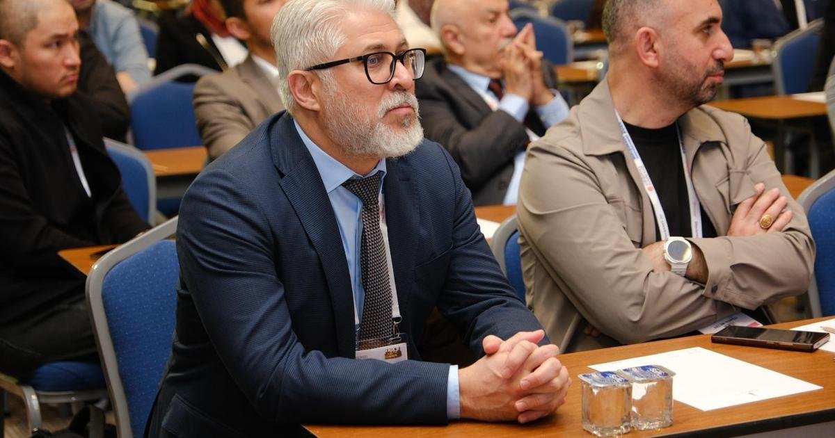 Prof. Dr. Hakan Uçar following a session from the hall